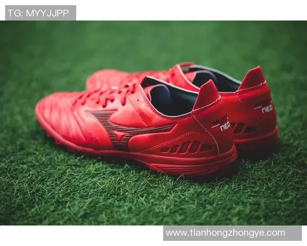 球星纷纷上脚美津龙足球鞋，领衔赛场展现卓越性能与魅力